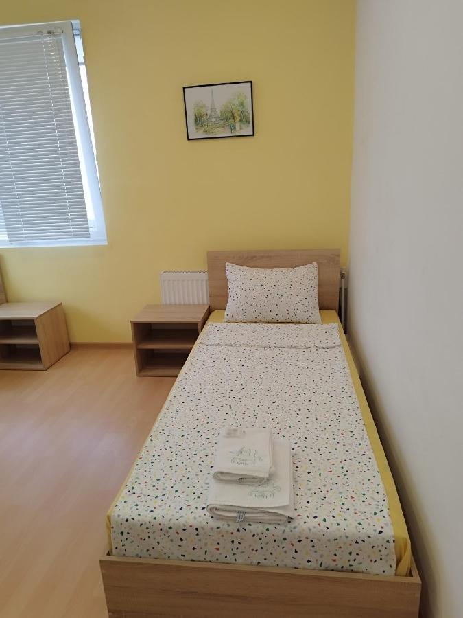 Family Hotel Kentavar 2 Бяла Экстерьер фото